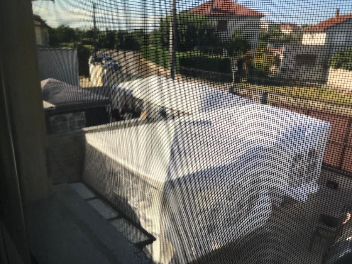 Pavillon Bon Enfant Daire Saint-Priest  Dış mekan fotoğraf